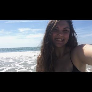 Meet your Posher, Asher